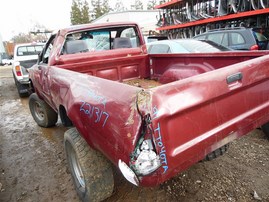 1991 TOYOTA PICK UP STD CAB DLX MAROON 2.4 AT 4WD Z21317